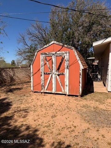 880 S La Mesa Circle, Benson, AZ 85602