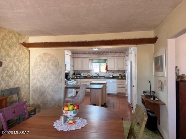 880 S La Mesa Circle, Benson, AZ 85602