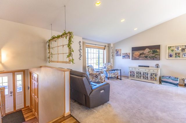 10894 Spring Drive NW, Bemidji, MN 56601