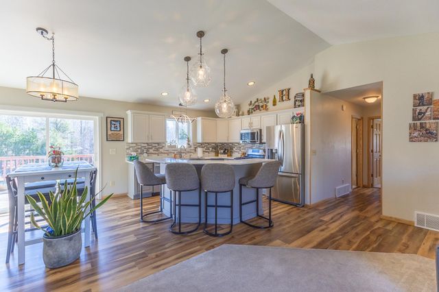 10894 Spring Drive NW, Bemidji, MN 56601