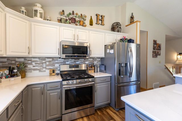 10894 Spring Drive NW, Bemidji, MN 56601