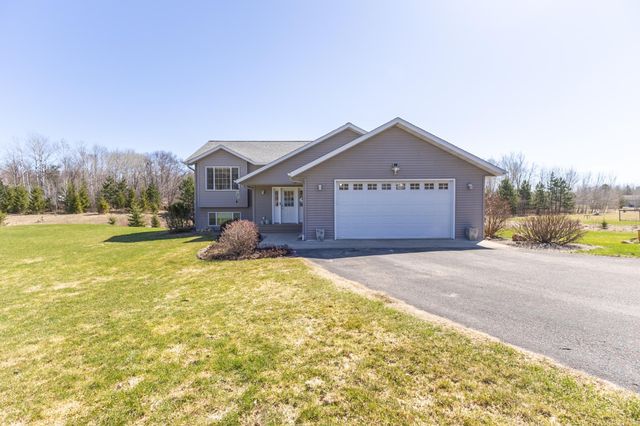 10894 Spring Drive NW, Bemidji, MN 56601