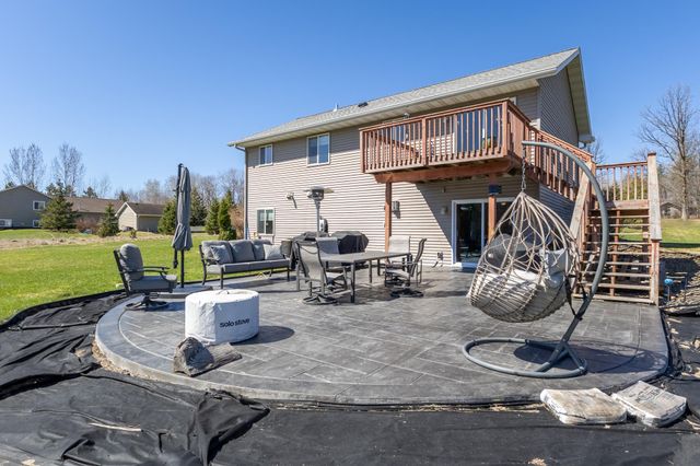 10894 Spring Drive NW, Bemidji, MN 56601
