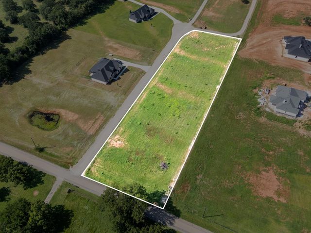100 Eagle Rock Court, Weatherford, TX 76087
