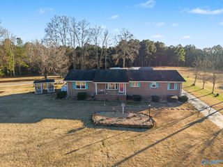 3560 Garner Road SW, Hartselle, AL 35640