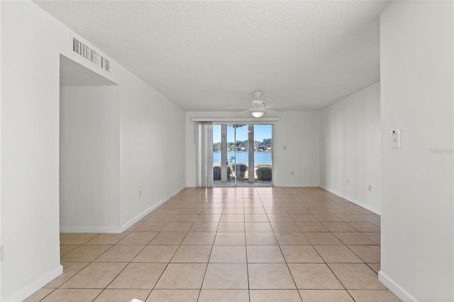 530 ORANGE DRIVE 11, Altamonte Springs, FL 32701