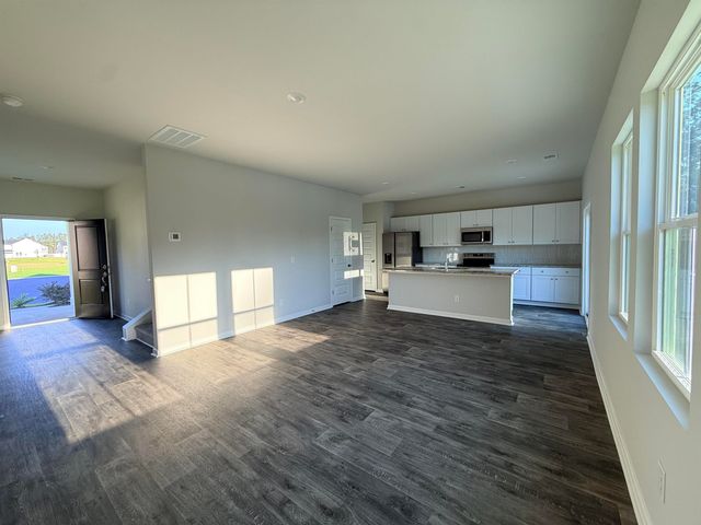 445 Falling Leaf Loop, Myrtle Beach, SC 29588