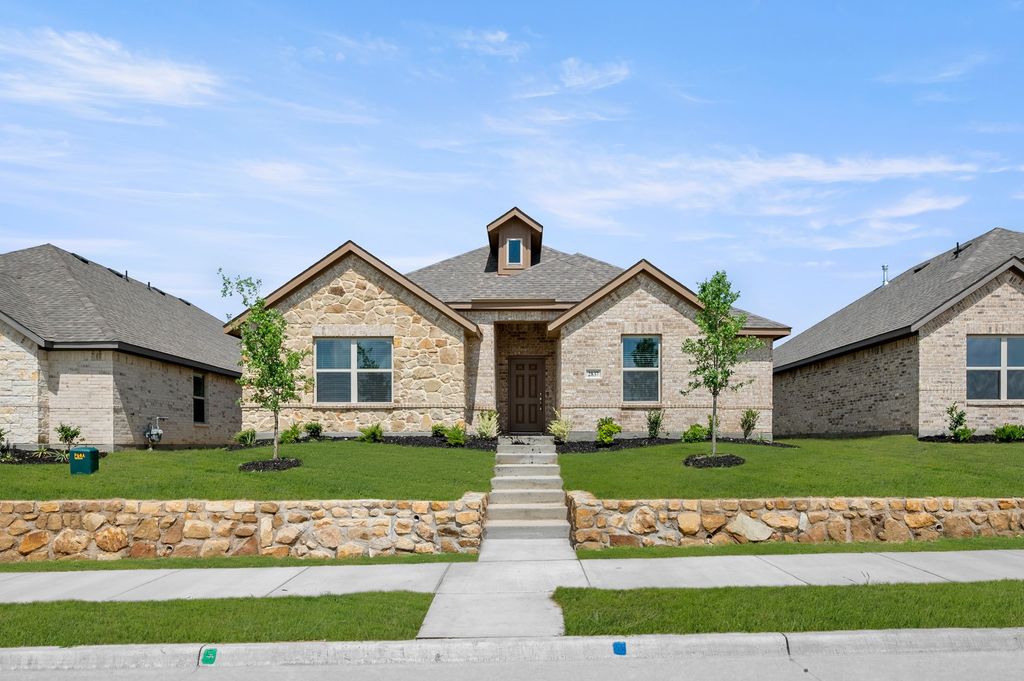 2837 Hay Lane, Midlothian, TX 76065