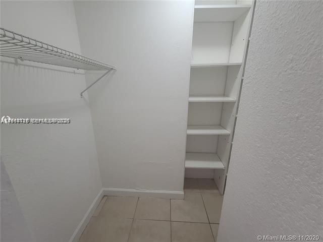 15225 NE 6th Ave B303, Miami, FL 33162