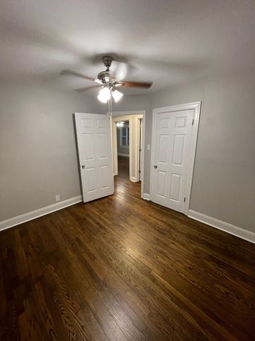 709 Woodlawn Dr, Clarksville, TN 37040