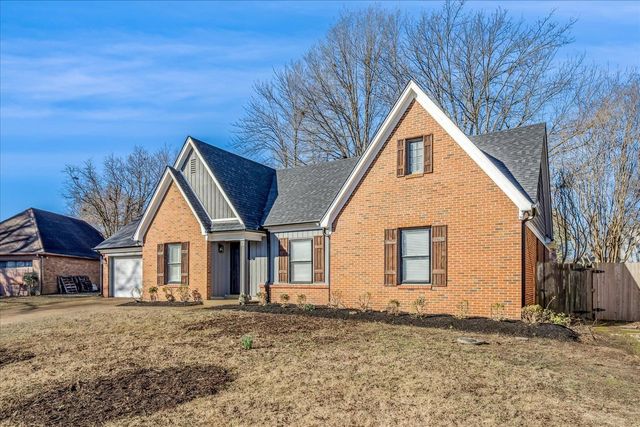 7147 COUNTRY OAKS DR, Memphis, TN 38125