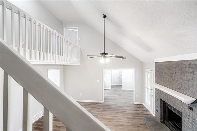 7147 COUNTRY OAKS DR, Memphis, TN 38125