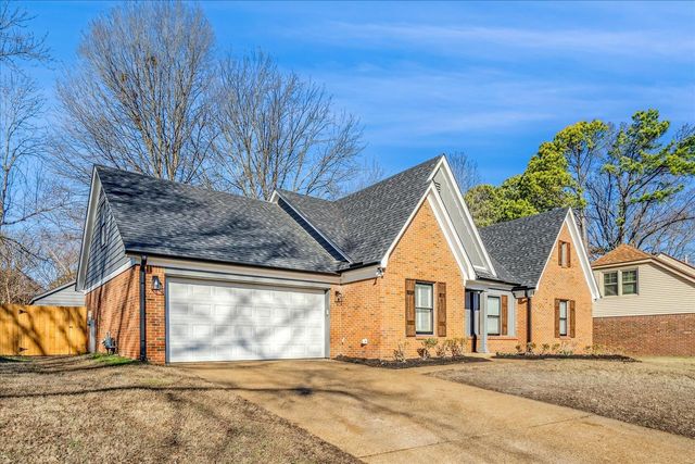 7147 COUNTRY OAKS DR, Memphis, TN 38125