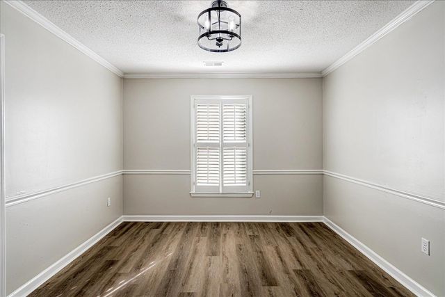 7147 COUNTRY OAKS DR, Memphis, TN 38125