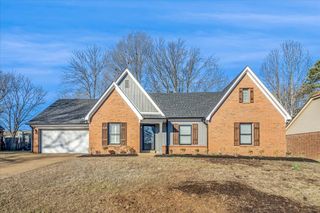 7147 COUNTRY OAKS DR, Memphis, TN 38125