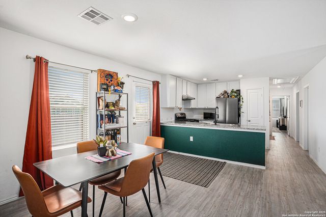 13802 Ostrich, San Antonio, TX 78252