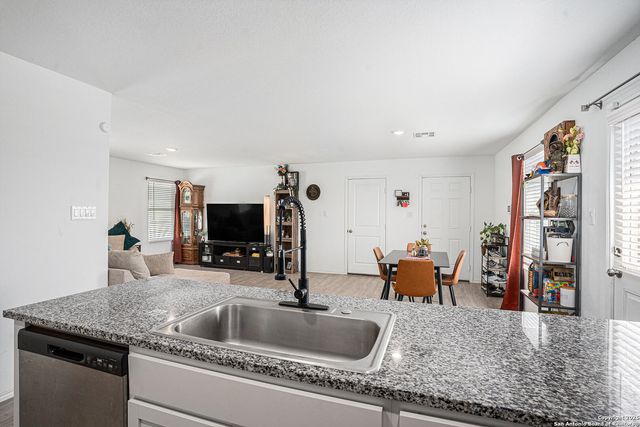 13802 Ostrich, San Antonio, TX 78252