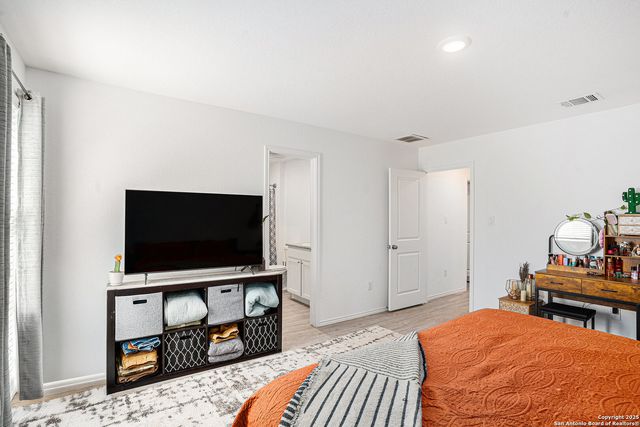 13802 Ostrich, San Antonio, TX 78252