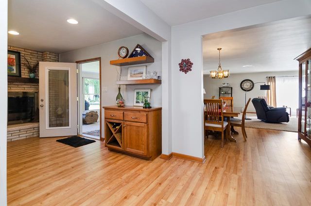 160 ST MARYS BOULEVARD, Green Bay, WI 54301