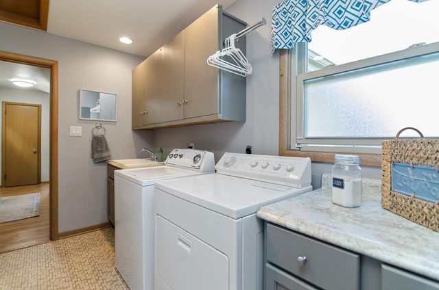 160 ST MARYS BOULEVARD, Green Bay, WI 54301