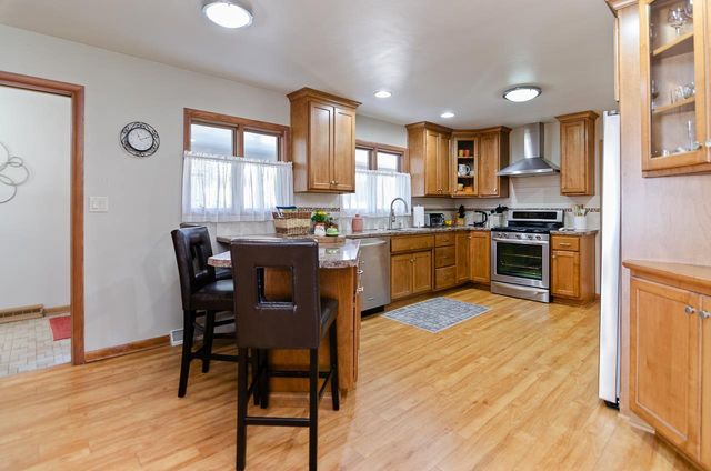 160 ST MARYS BOULEVARD, Green Bay, WI 54301