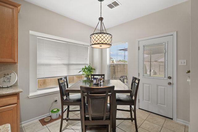 2410 Suncreek Lane, Pearland, TX 77584