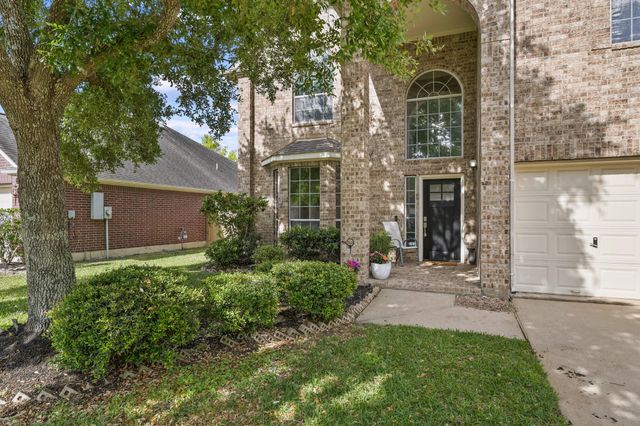 2410 Suncreek Lane, Pearland, TX 77584