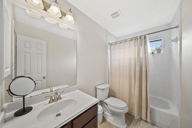 2410 Suncreek Lane, Pearland, TX 77584