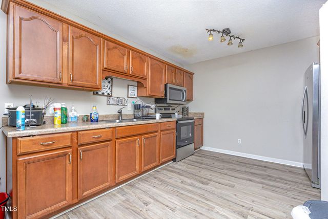 103 Angus Court, Spring Lake, NC 28390