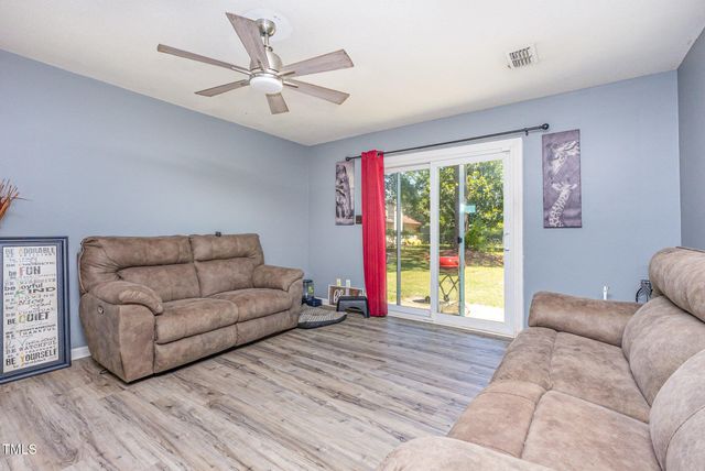 103 Angus Court, Spring Lake, NC 28390