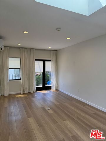 8587 Rugby Drive, West Hollywood, CA 90069