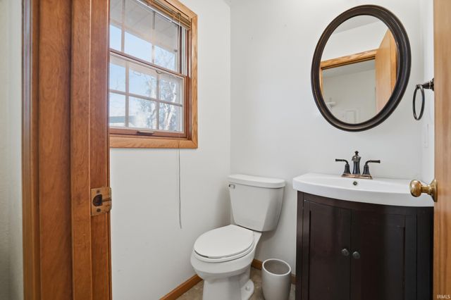 11608 CRESTVIEW Boulevard, Kokomo, IN 46901