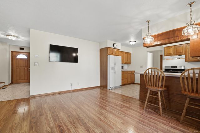 11608 CRESTVIEW Boulevard, Kokomo, IN 46901