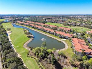 4630 Winged Foot CT # 101, Naples, FL 34112