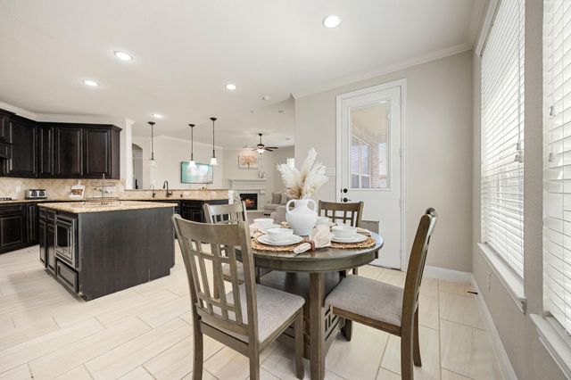 9338 Taylor Cliff Lane, Cypress, TX 77433