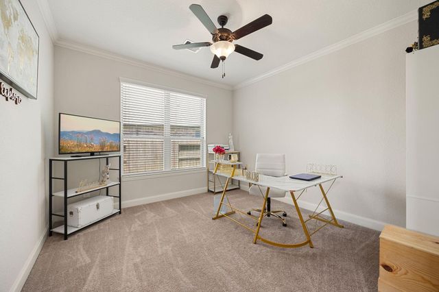 9338 Taylor Cliff Lane, Cypress, TX 77433