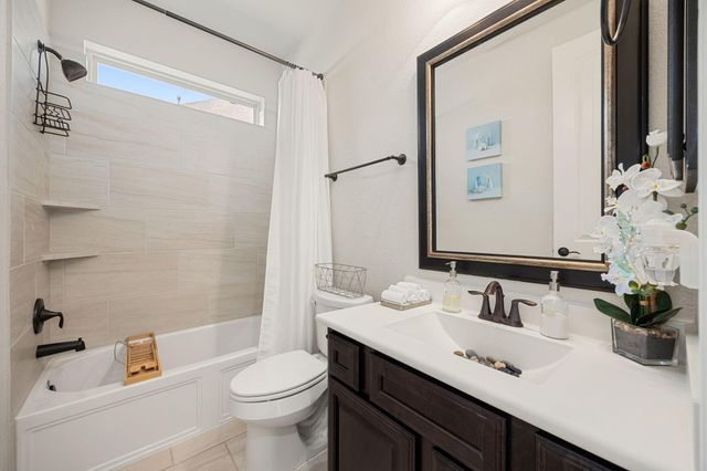 9338 Taylor Cliff Lane, Cypress, TX 77433