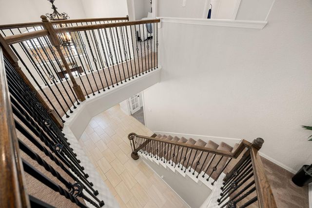 9338 Taylor Cliff Lane, Cypress, TX 77433