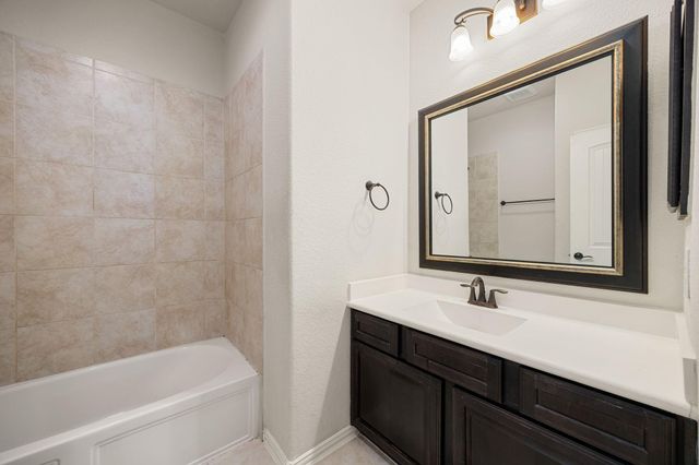 9338 Taylor Cliff Lane, Cypress, TX 77433