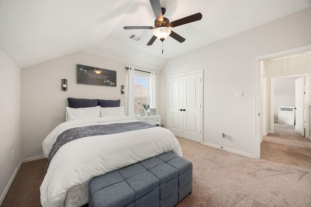 9338 Taylor Cliff Lane, Cypress, TX 77433