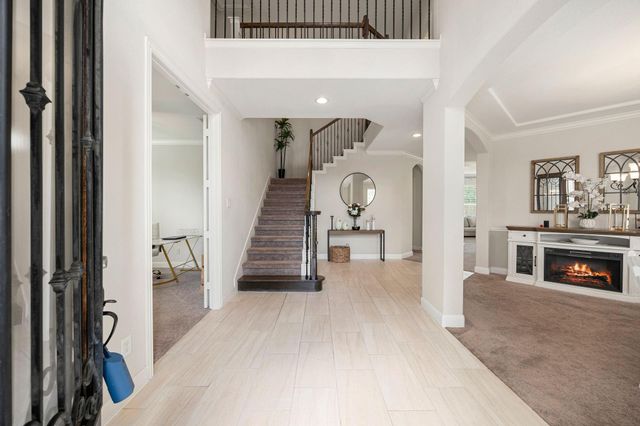 9338 Taylor Cliff Lane, Cypress, TX 77433