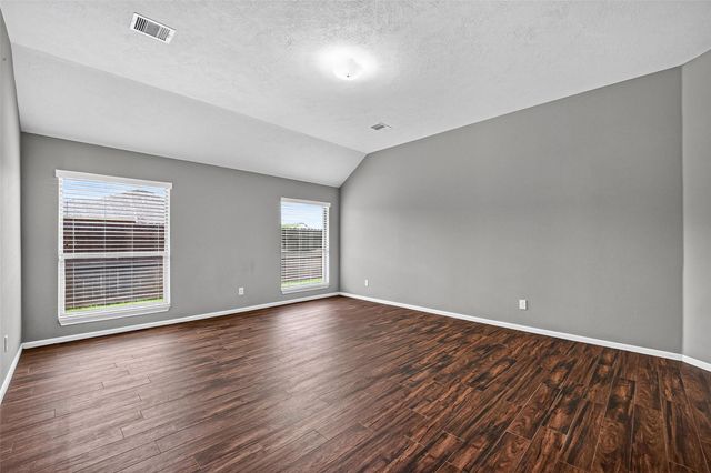 2502 Grey Kirby Drive, League City, TX 77573