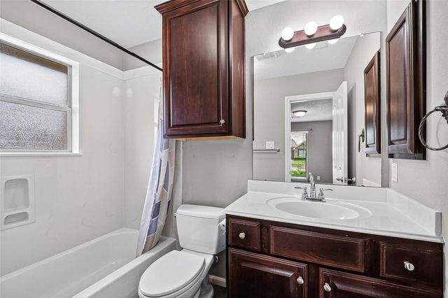 2502 Grey Kirby Drive, League City, TX 77573