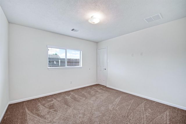 2502 Grey Kirby Drive, League City, TX 77573