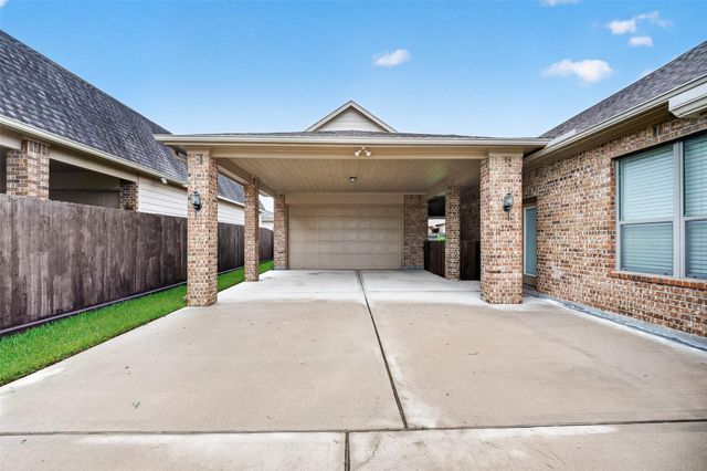 2502 Grey Kirby Drive, League City, TX 77573