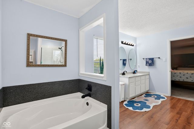 9979 Pine Grove Court, Indianapolis, IN 46234