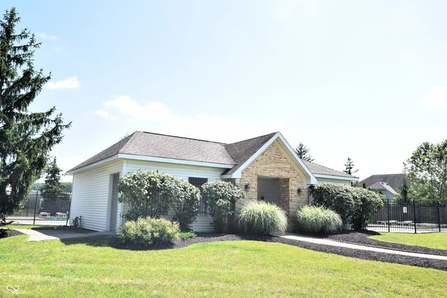 9979 Pine Grove Court, Indianapolis, IN 46234