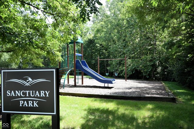 9979 Pine Grove Court, Indianapolis, IN 46234