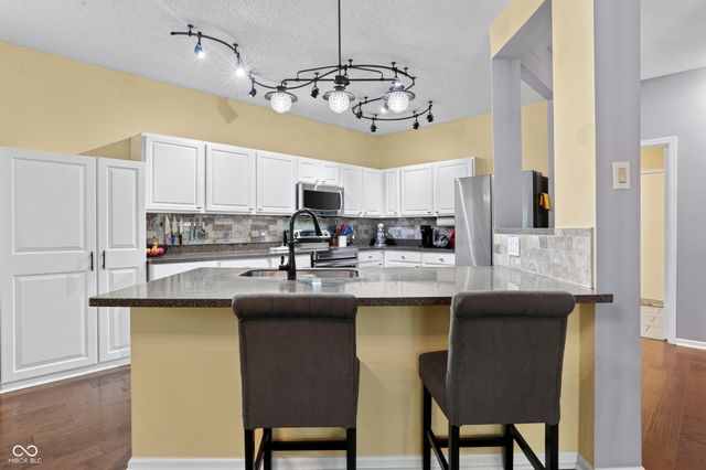 9979 Pine Grove Court, Indianapolis, IN 46234