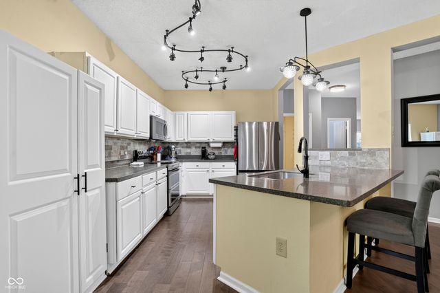 9979 Pine Grove Court, Indianapolis, IN 46234